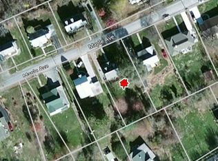 308 Maple Ave, Pearisburg, VA 24134