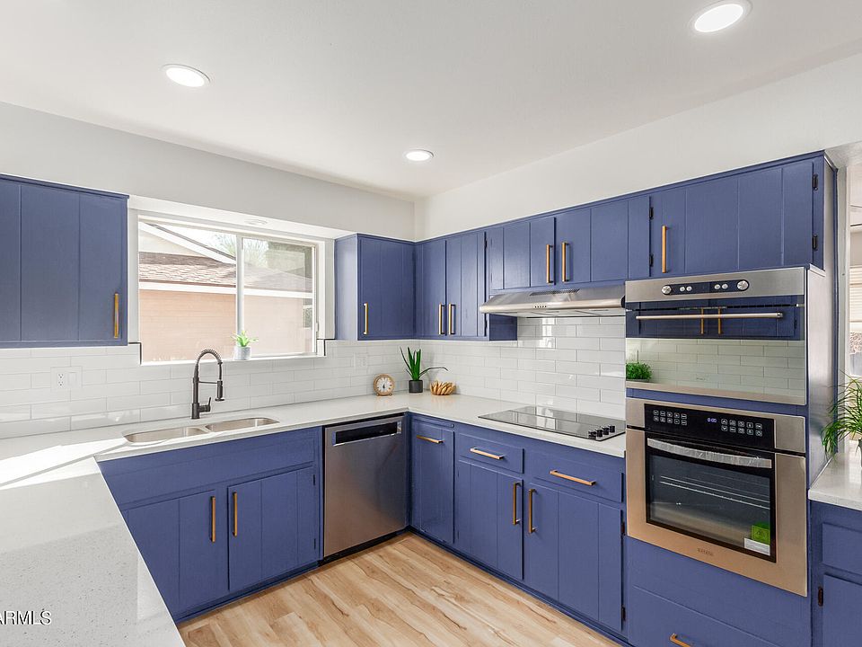 1st image of 10440 N 106TH Avenue