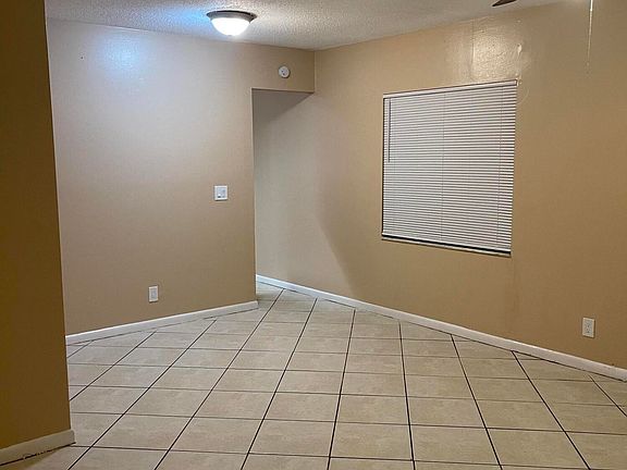 2nd image of 940 W 36th Street #1