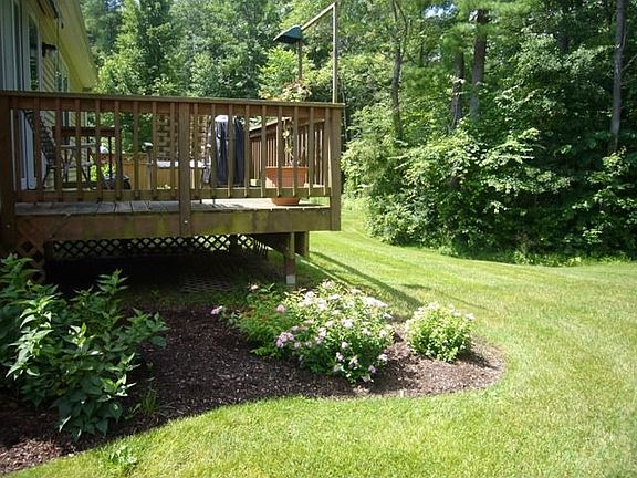 5th image of 59 Surrey Field Dr