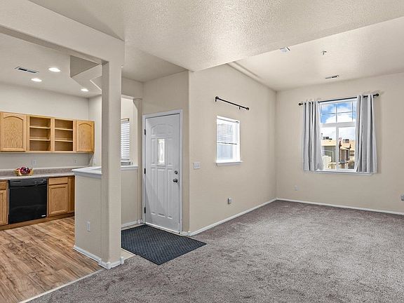 5th image of 2491 Fountain Greens Blvd #B11