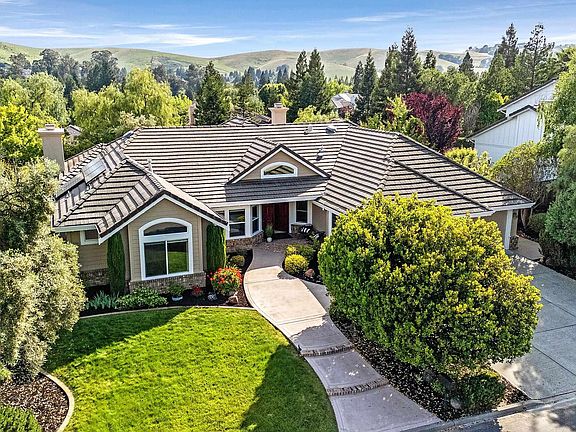 3rd image of 164 Alta Vista Way