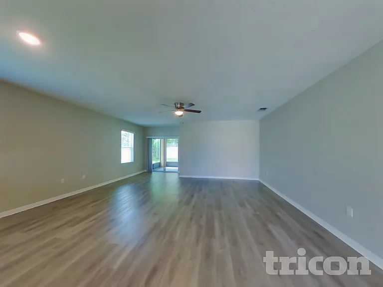 518 Squires Grove Dr — Photo 3