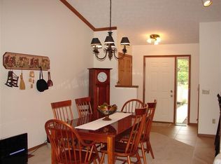 1601 Longbow Ln, Dayton, OH 45449