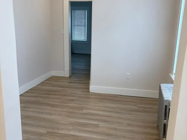 276 Main St, South River, NJ 08882