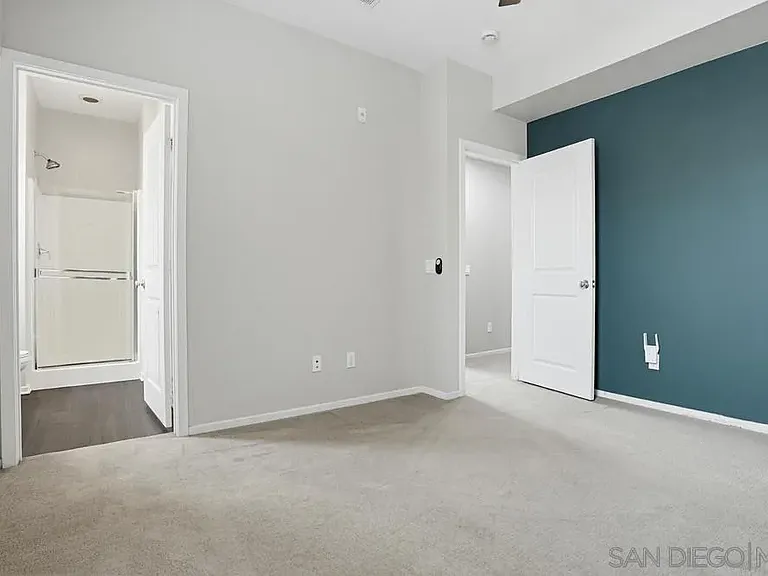 329 Antoni Gln #1404 — Photo 23