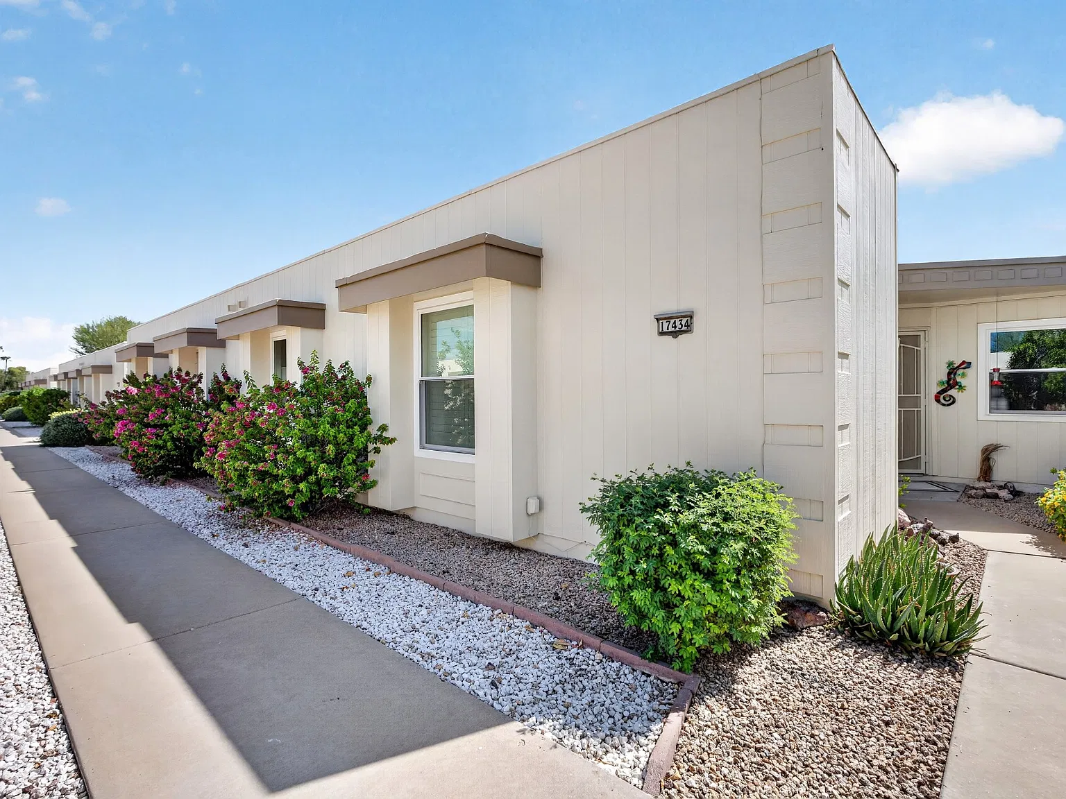 2 bed, 1430 sqft, $1,753 — Photo 4