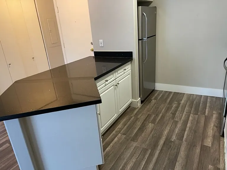 LC Park Place - MFR — Photo 11
