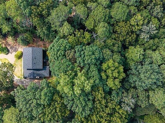 4th image of 2206 Deer Ridge Dr