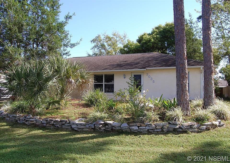 1st image of 3035 Royal Palm Dr