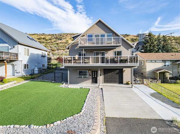 180 W Entiat Drive, Orondo, WA 98843