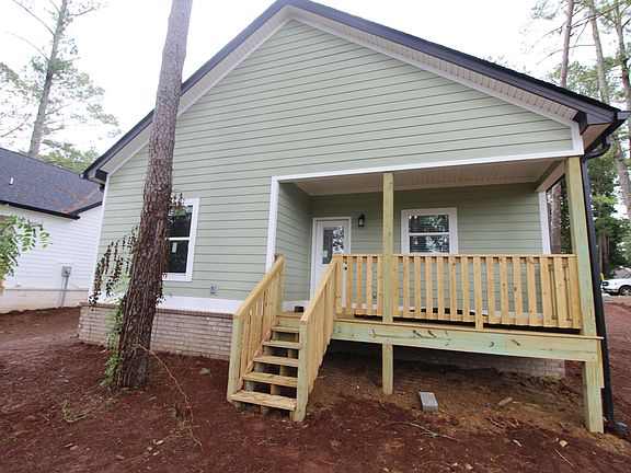 5th image of 3215 NW Parkstone Pl