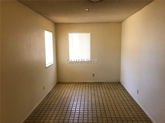 3rd image of 4600 Quantana Ct