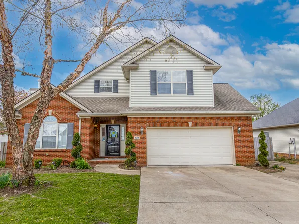 121 Crowe Ln, Nicholasville, KY 40356