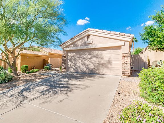 2nd image of 8878 E Calle Buena Vis