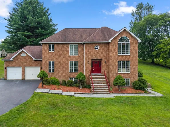 10035 Reed Ln, Ellicott City, MD 21042