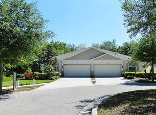 7408 Surrey Pines Dr, Apollo Beach, FL 33572