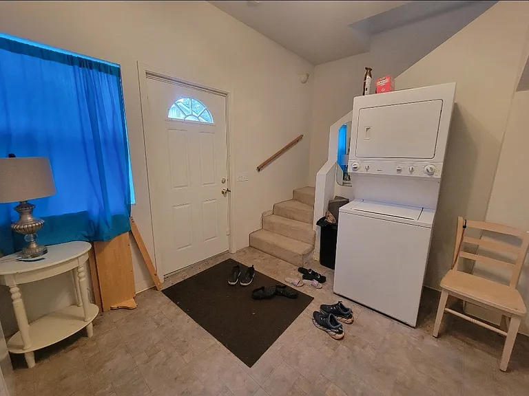 802 S Shobert St #A — Photo 9