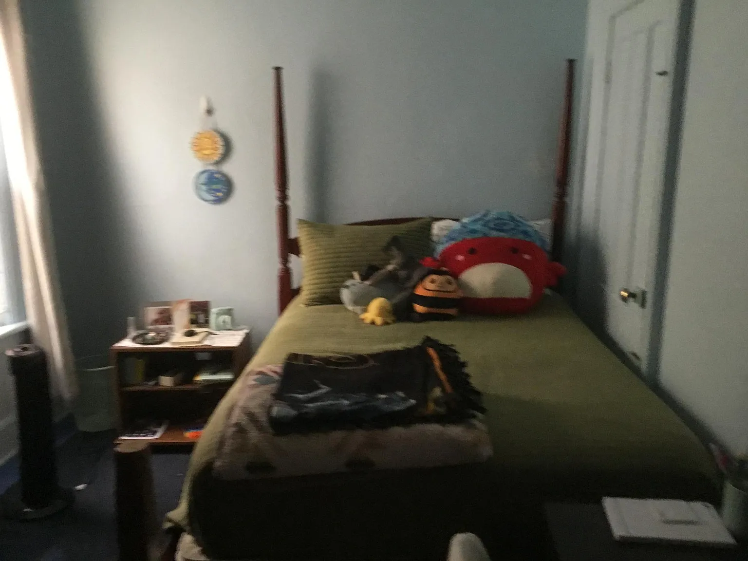 3 bed, 1.5 bath, 1300 sqft, $1,500 — Photo 1
