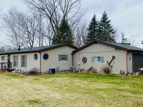 5314 Mallard Ct, Beaverton, MI 48612