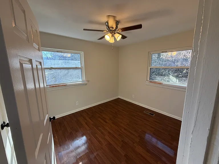 2625 Oakwood Cir #A — Photo 19