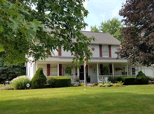 5571 Eastview St, Louisville, OH 44641