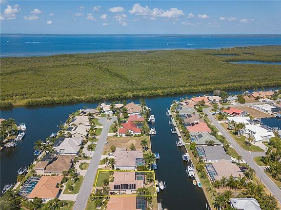 3rd image of 3646 Aruba Ct