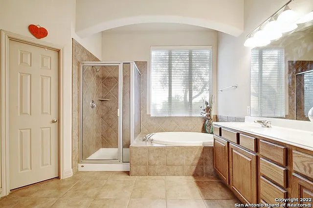 15814 Hachita Blanco — Photo 22