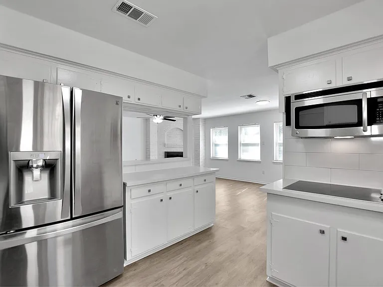 10513 Moorberry Ln — Photo 17