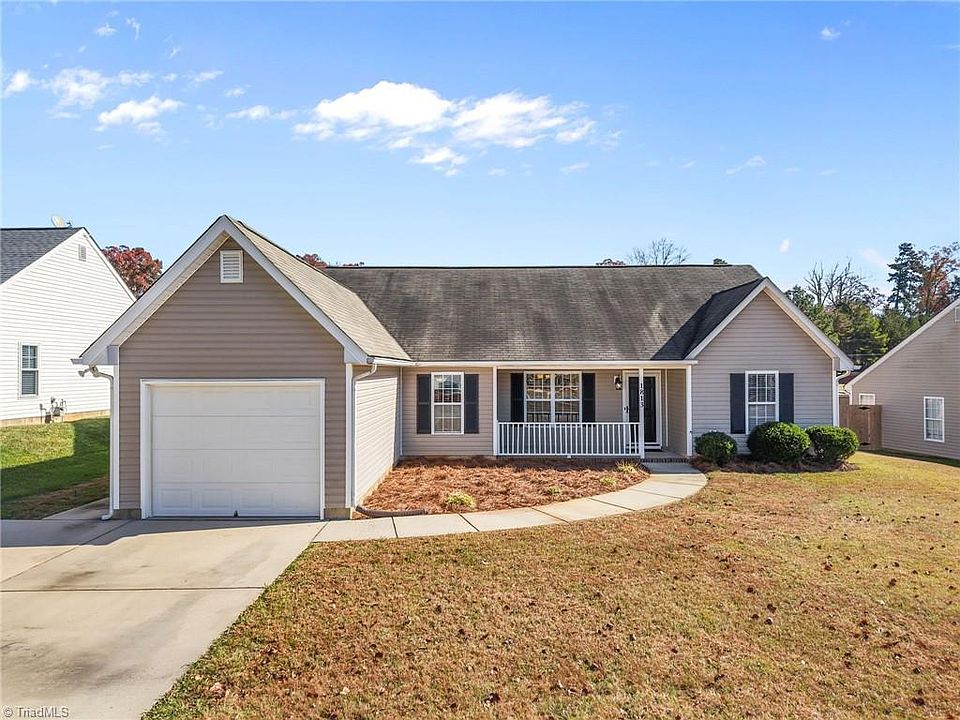 1st image of 1813 Lochwood Dr