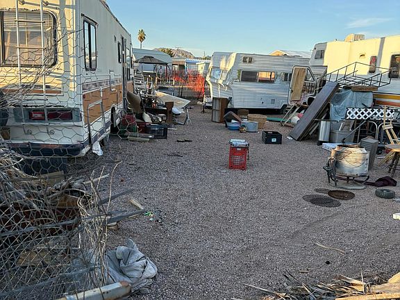 5th image of 9754 E SUNLAND Avenue