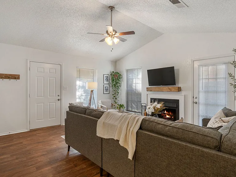 Glenpool Duplexes — Photo 47