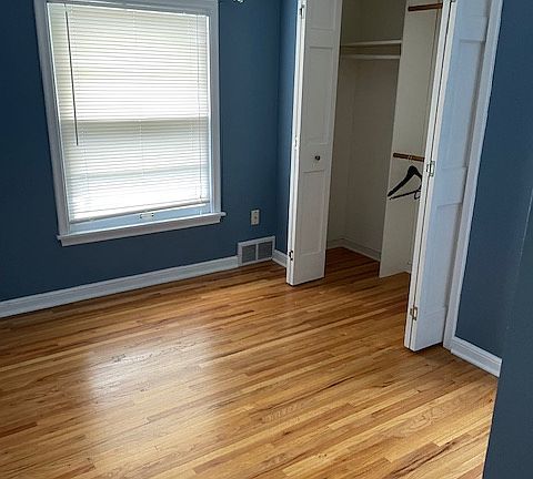 4th image of 4200 Ottawa Ave S