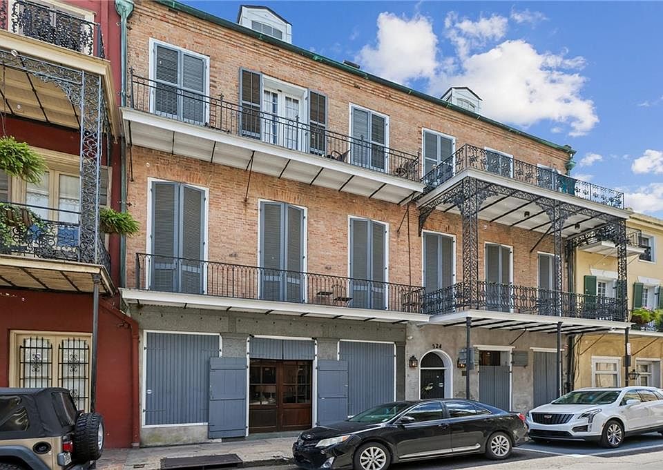 1st image of 524 Saint Philip St APT 1B