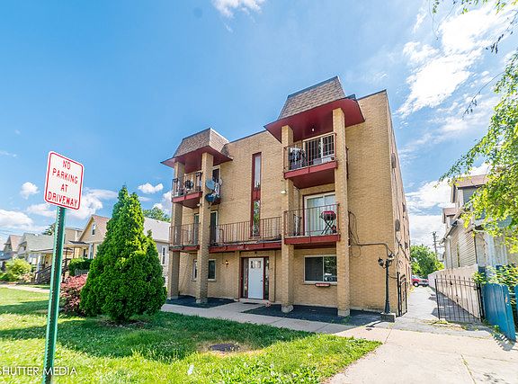 2nd image of 3243 S 49th Ave APT 201