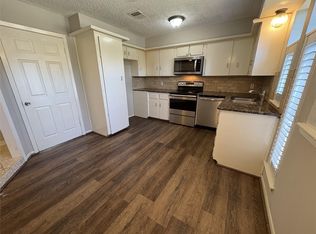 17159 Beaver Springs Dr #13, Houston, TX 77090