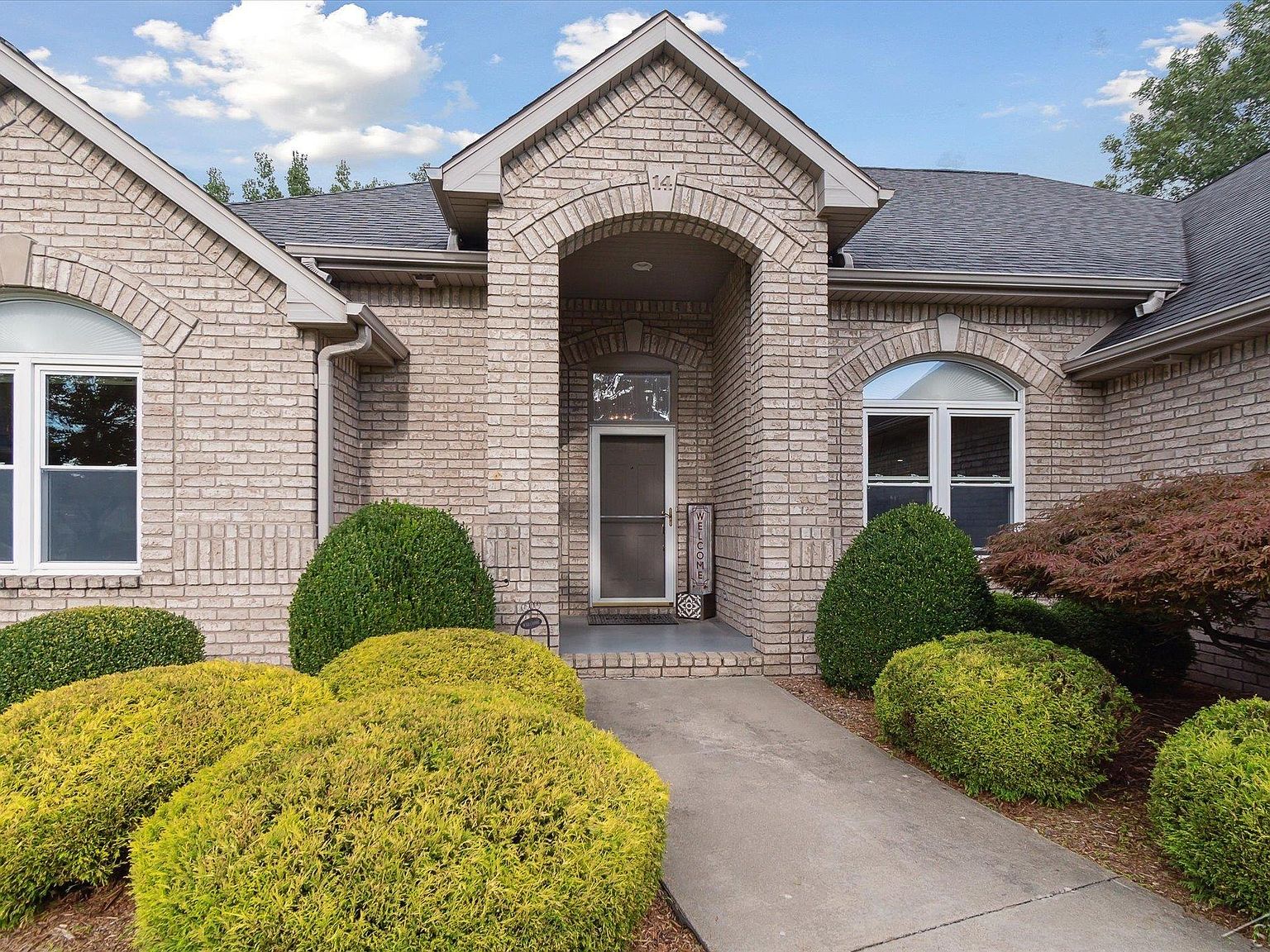 14 Cobblestone Pl, Saginaw, MI 48603 Zillow