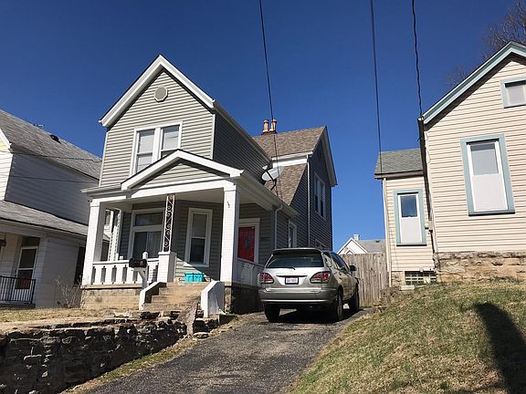 2nd image of 1950 Elm Ave