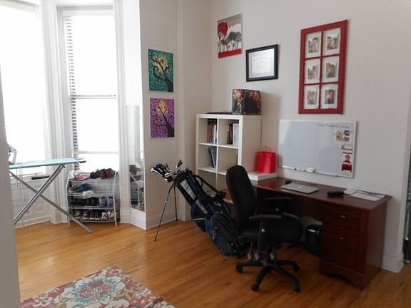3rd image of 1615 N Wells St #1