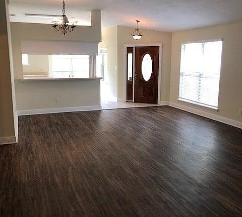 3rd image of 3975 Forsythe Park Ct