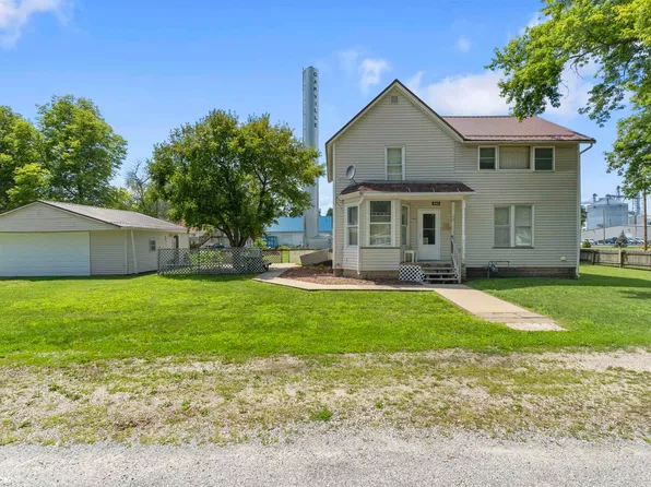 505 2nd St, Oakville, IA 52646
