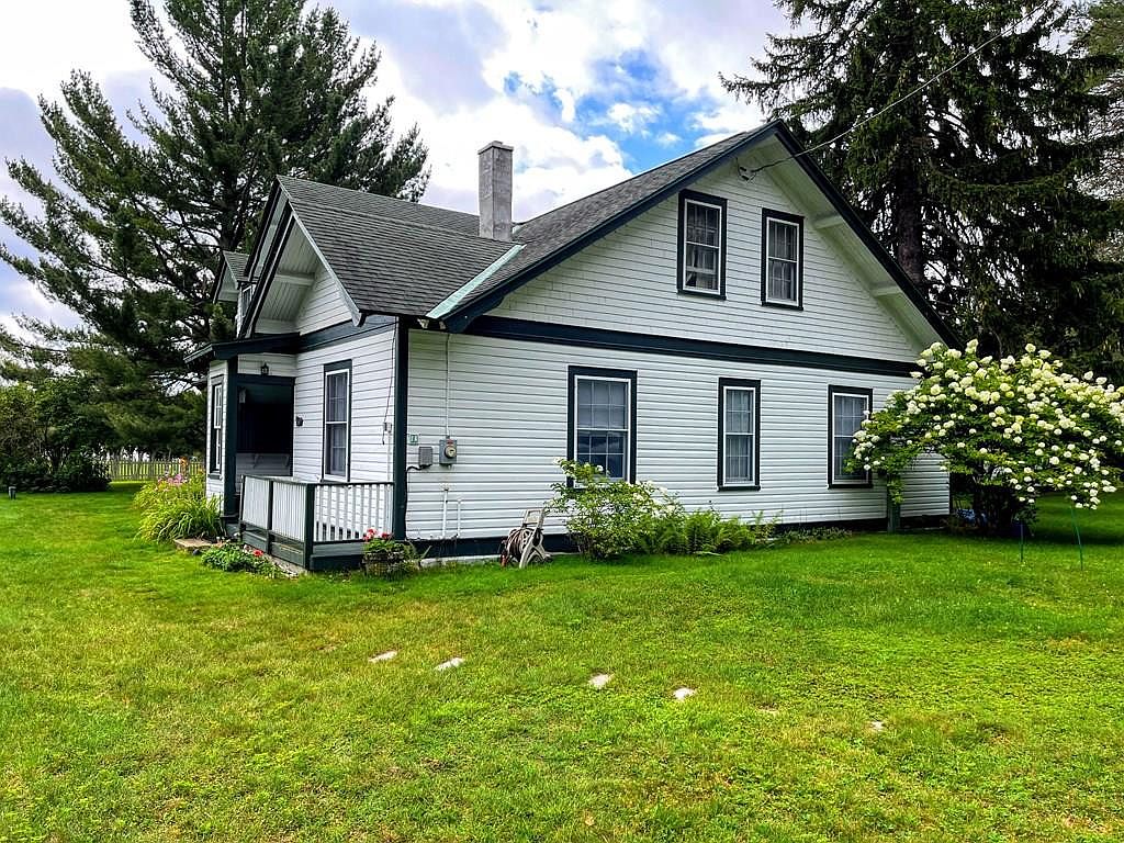 74 Saranac Inn Ln, Saranac Lake, NY 12983 | Zillow