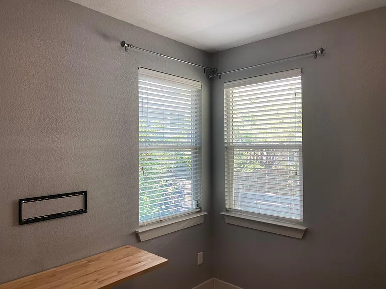 7205 Tybalt St — Photo 11