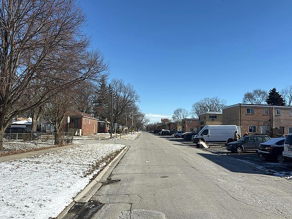 5th image of 2219 171st St