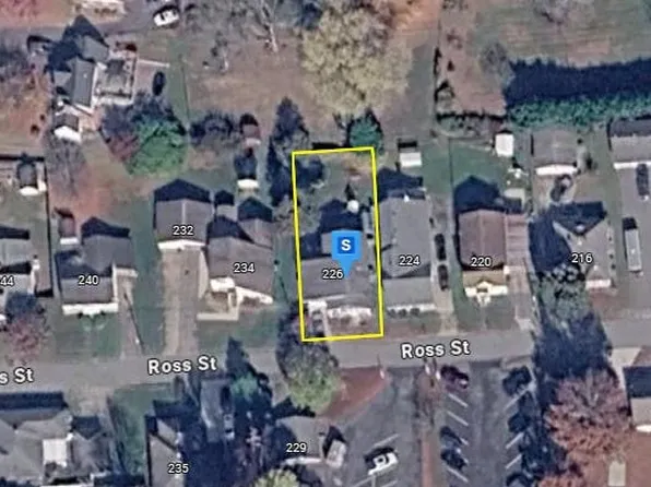 226 Ross St, Bridgeport, WV 26330