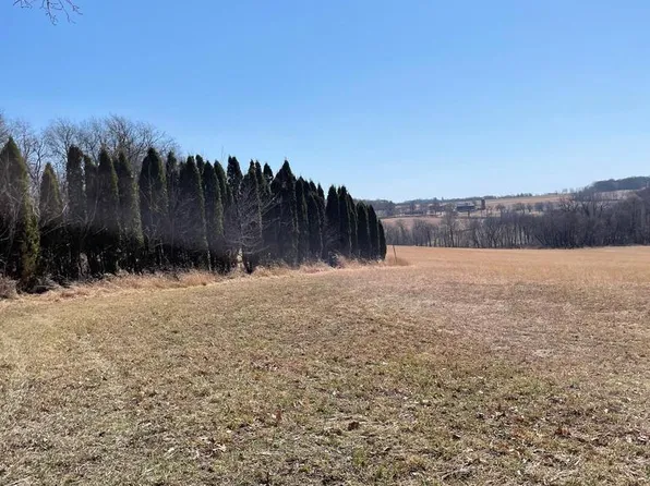 Mohns Clark Road, Brodhead, WI 53520