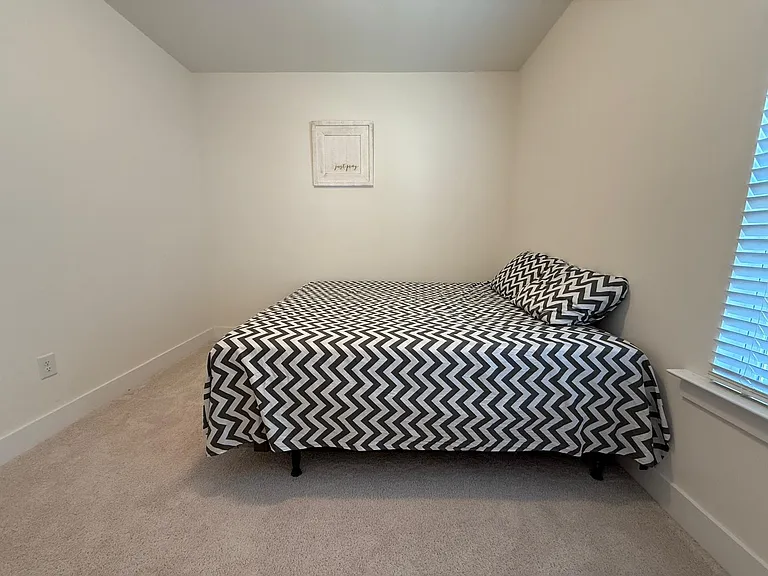 113 Gabbro Pl — Photo 45