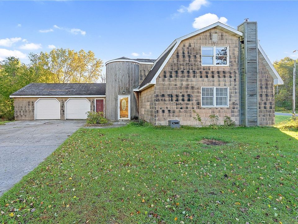 1st image of 802 Rowlee Rd