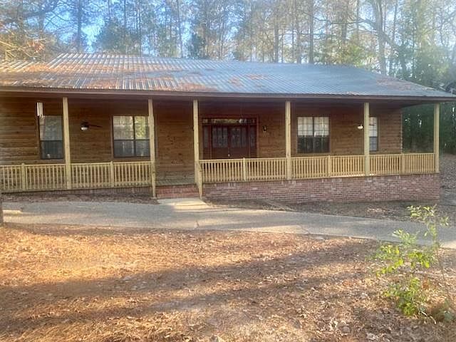 1st image of 1600 Parkwood Dr