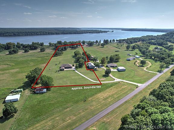 2nd image of 2130 E 4675th Rd